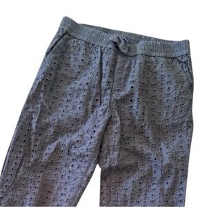 Gap Kids Girls Gray Cotton Eyelet Pants Airy Breathable Size M (8)